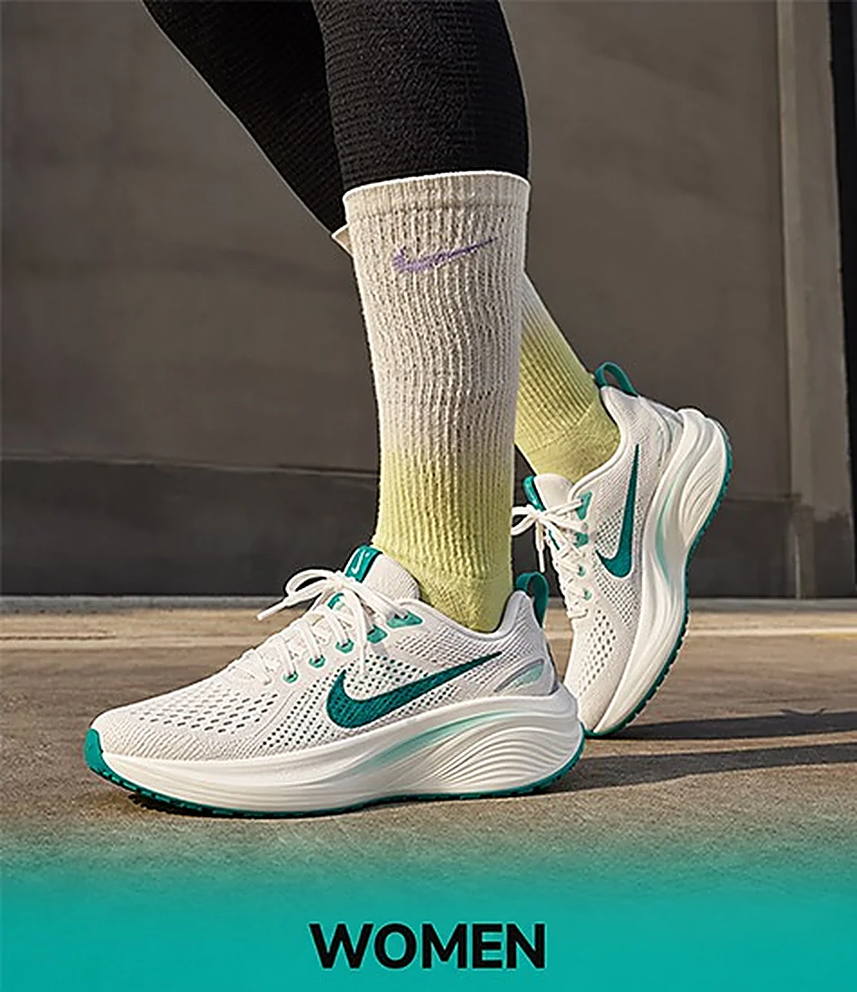 Shop women pre-loved sneakers